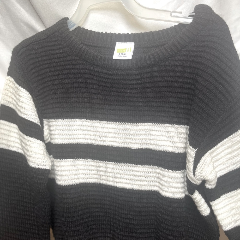 Size Small Crazy 8 Black & White Sweater